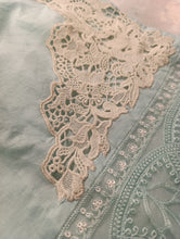 Load image into Gallery viewer, Mariab 2-Piece Ready to wear
