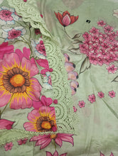 Load image into Gallery viewer, Mariab Duppta Ready to wear Printed Silk
