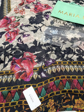 Load image into Gallery viewer, Mariab Duppta Ready to wear Printed Silk
