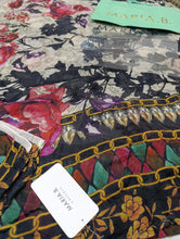 Load image into Gallery viewer, Mariab Duppta Ready to wear Printed Silk
