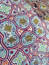 Load image into Gallery viewer, Khat e Poesh 2-Piece Ready to wear
