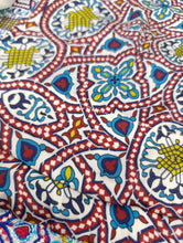 Load image into Gallery viewer, Khat e Poesh 2-Piece Ready to wear

