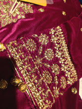 Load image into Gallery viewer, Mariab Frock Ready to wear velvet kids
