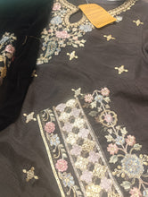 Load image into Gallery viewer, Mariab 2-Piece Ready To Wear
