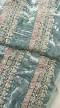 Load image into Gallery viewer, Mariab Patch Velvet
