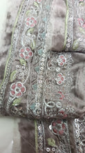 Load image into Gallery viewer, Mariab Patch velvet
