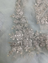 Load image into Gallery viewer, Mariab Neckline
