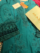 Load image into Gallery viewer, Mariab 2-Piece Ready to wear
