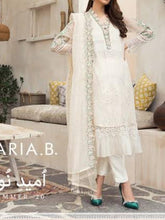 Load image into Gallery viewer, Mariab Bunch Corner
