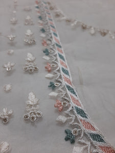Mariab Neckline & Chester