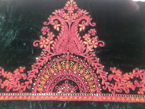 Mariab Velvet Sleeves Pair