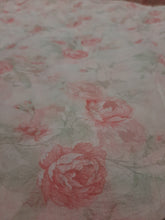 Load image into Gallery viewer, Mariab Fabric
