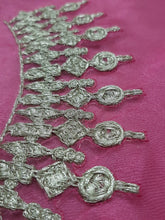 Load image into Gallery viewer, Mariab Neckline

