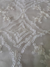 Load image into Gallery viewer, Mariab Front Chester / Blouse
