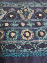 Load image into Gallery viewer, Mariab Mirrorwork Neckline &amp; Patch
