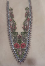 Load image into Gallery viewer, Republic Neckline Front &amp; Back
