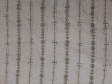 Load image into Gallery viewer, Mariab Duppta Fabric
