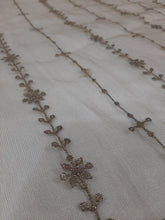 Load image into Gallery viewer, Mariab Duppta Fabric

