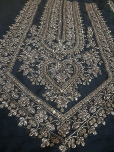Mariab Neckline