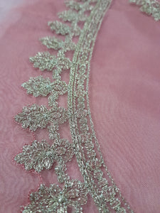 Mariab Neckline