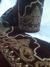Load image into Gallery viewer, Mariab velvet Patch
