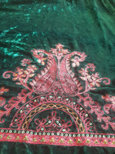 Load image into Gallery viewer, Mariab Velvet Sleeves Pair
