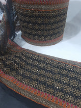 Load image into Gallery viewer, Mariab Patch Sleeves
