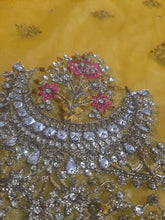 Load image into Gallery viewer, Mariab Foil Sleeves Pair
