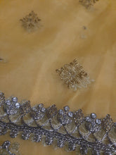 Load image into Gallery viewer, Mariab Foil Sleeves Pair
