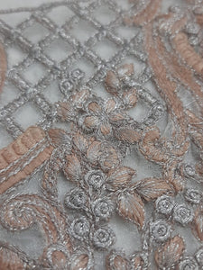 Mariab Neckline
